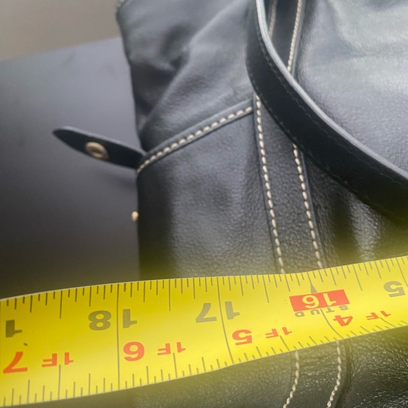 Dooney & Bourke - Picture 7 of 9